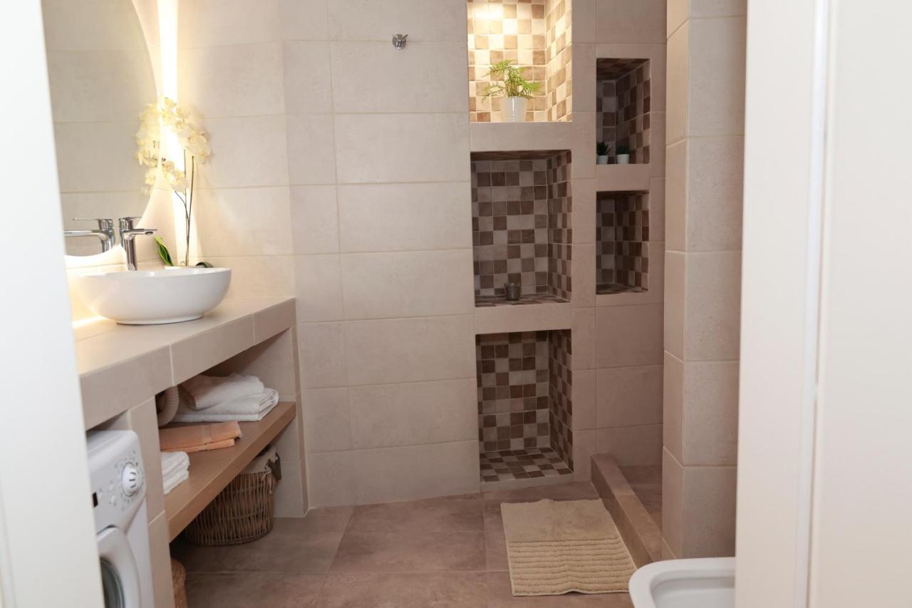 דירות פלומרי Platanos House מראה חיצוני תמונה