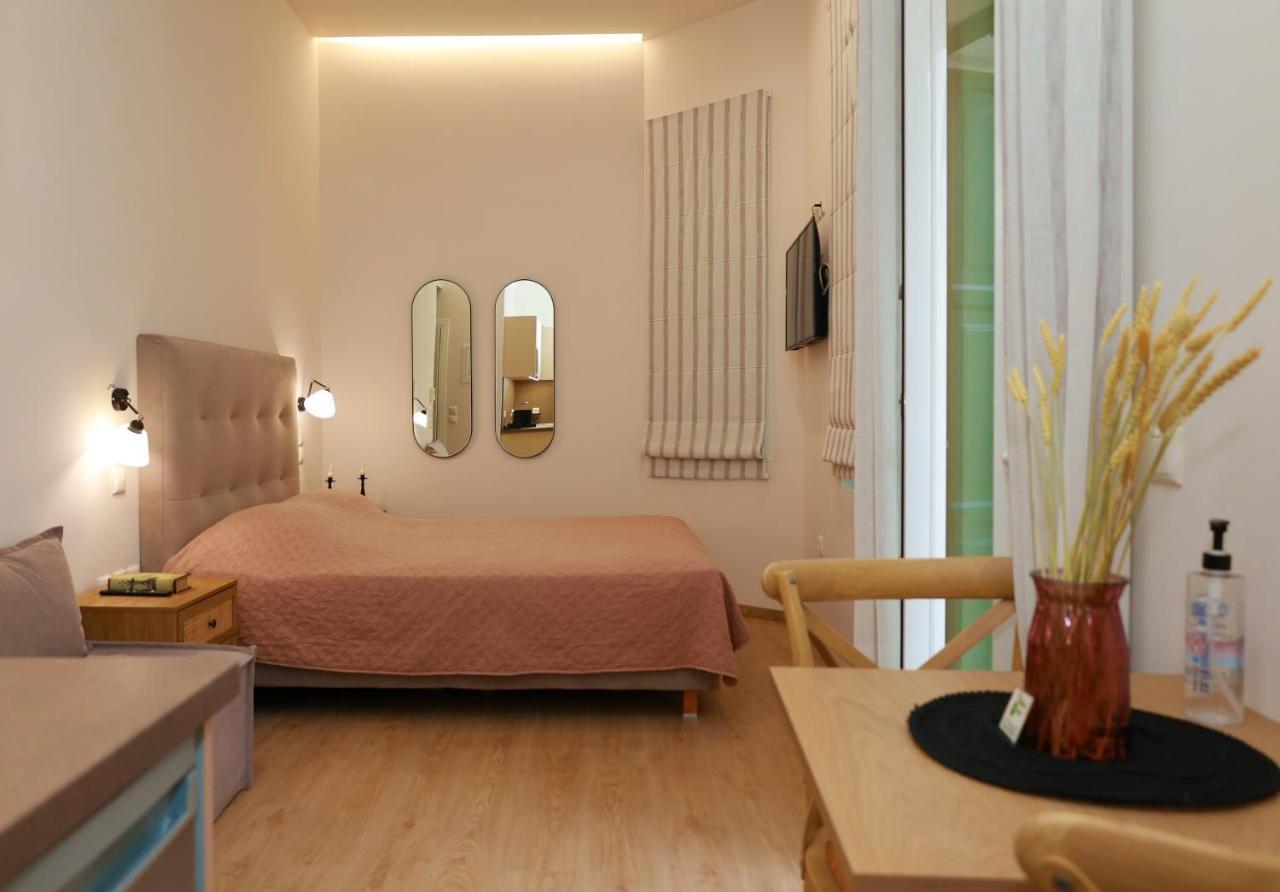 דירות פלומרי Platanos House מראה חיצוני תמונה